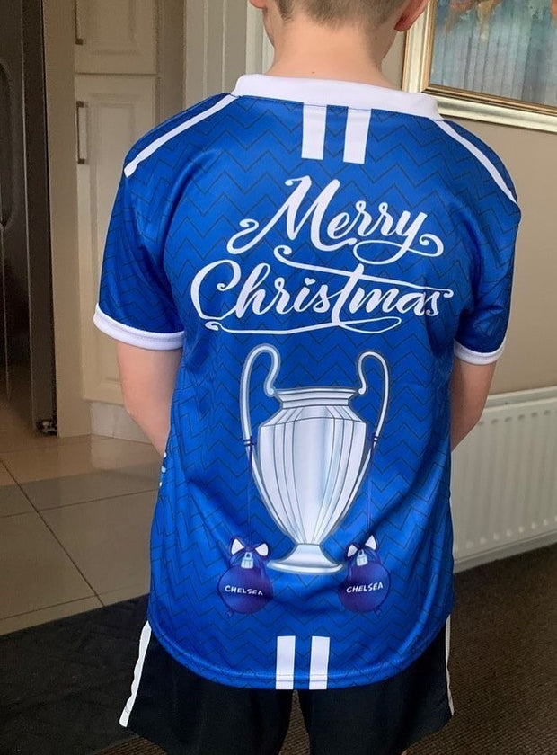 SOCCER -CHELSEA CHRISTMAS JERSEY